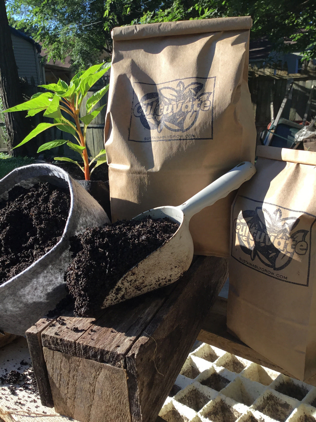 Lawn and Garden Rejuvenation w/Get Dirt Rich Compost 1/2 Yard
